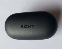 Lade das Bild in den Galerie-Viewer, Case für Sony WF-XB700 - Quipment Swiss
